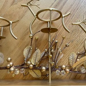 NWOT Gold Toned Metal Reindeer Tealight Holders